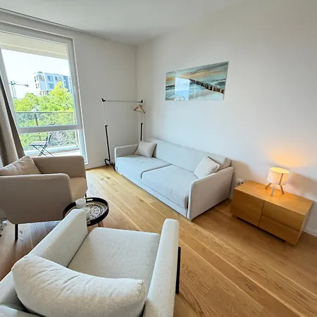 דירה Zurich Spacious 2bdr W Paid Parking, Workdesk And Wifi סופיה