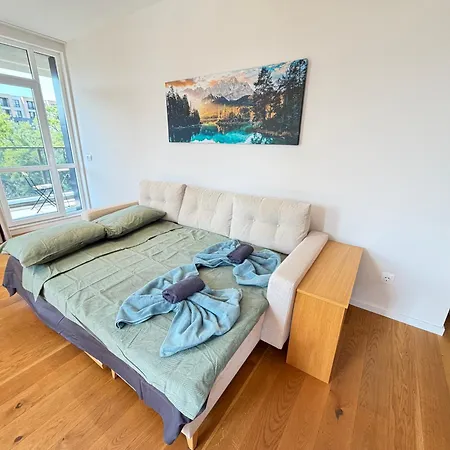 דירה Zurich Spacious 2bdr W Paid Parking, Workdesk And Wifi סופיה
